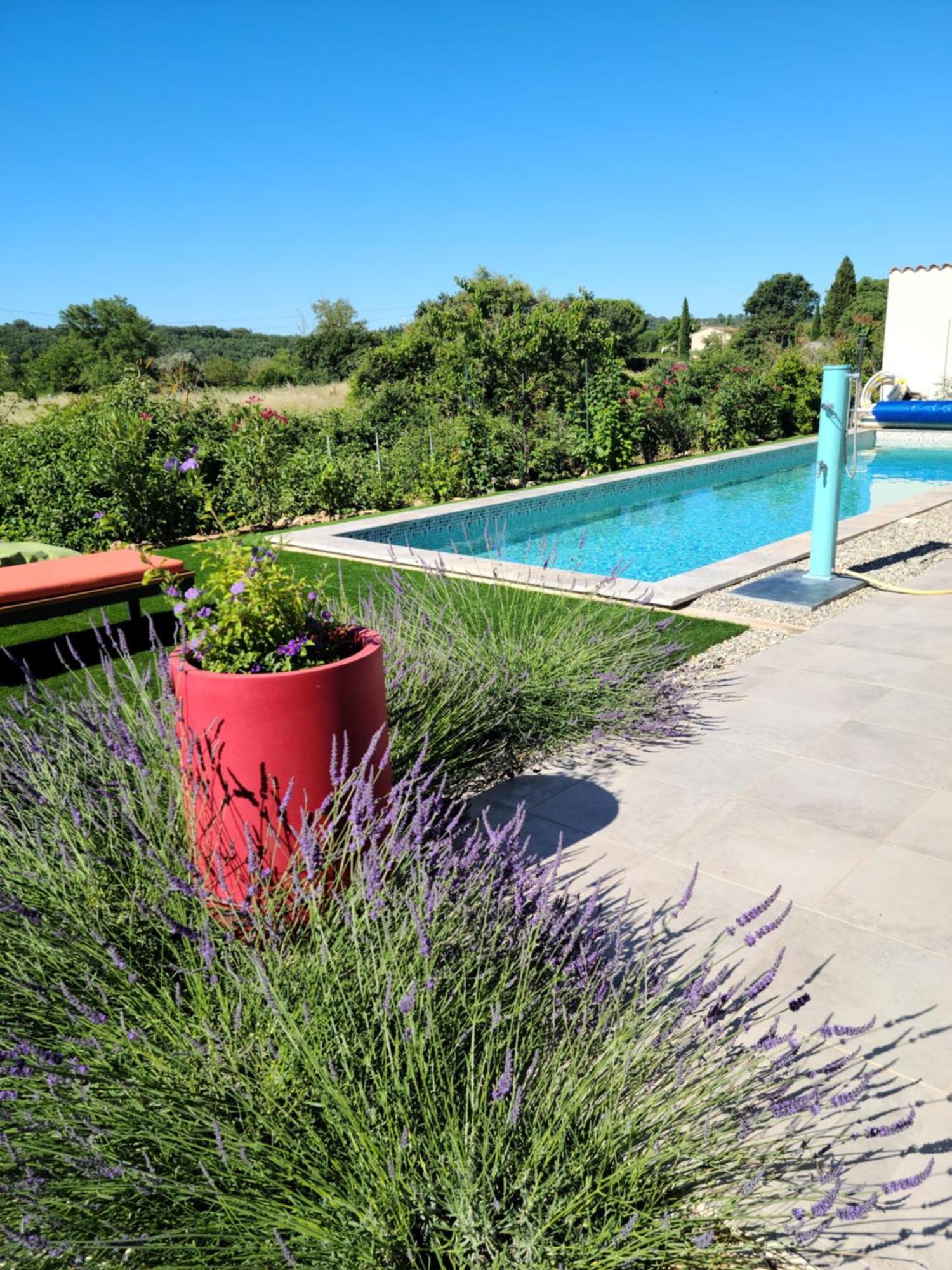 לינה וארוחת בוקר Saint-Laurent-la-Vernède Les Papillons D'Uzes מראה חיצוני תמונה